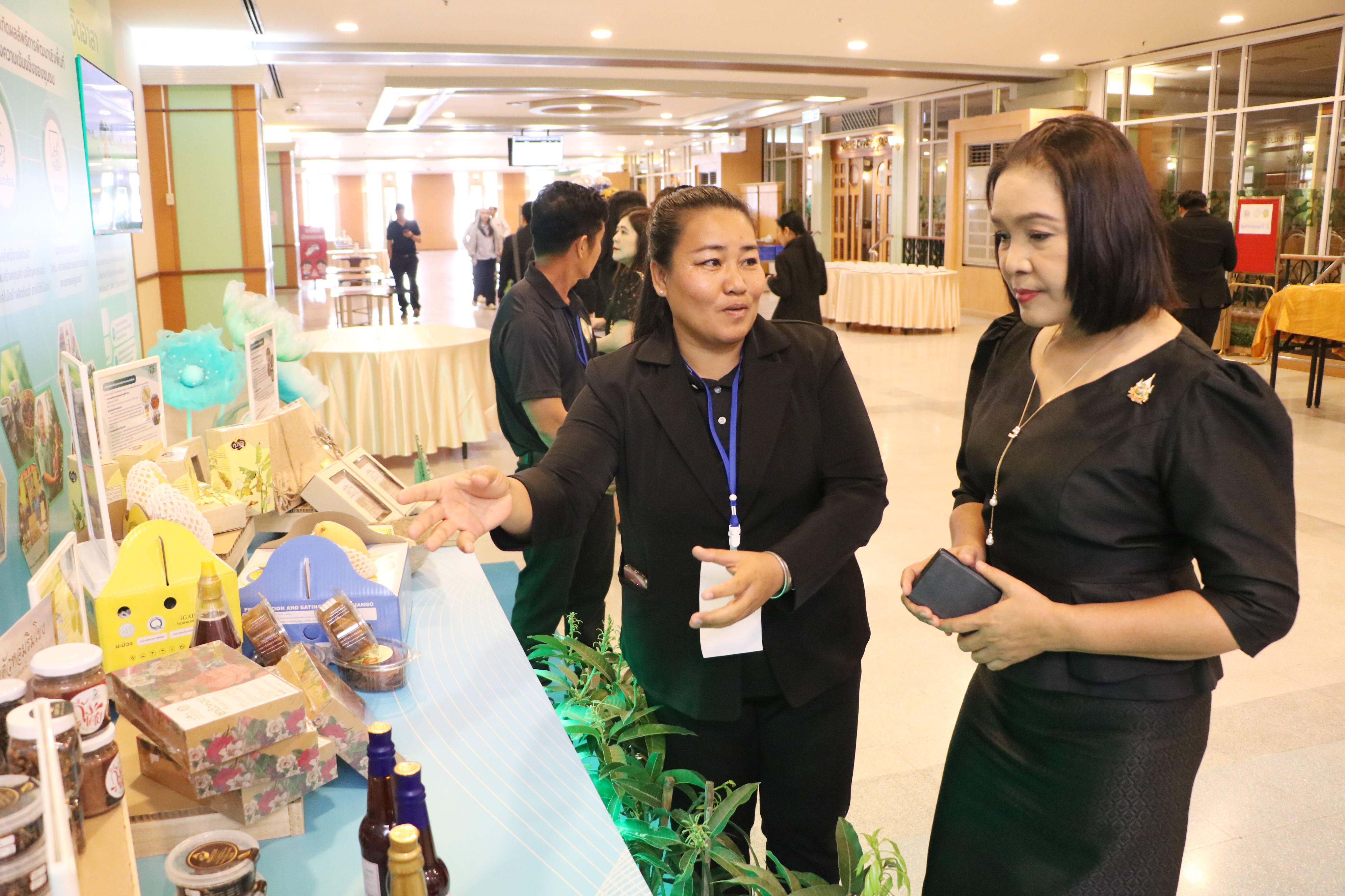 title - ผู้ตรวจราชการกรม ร่วมพิธีเปิดงานขับเคลื่อนพลังเครือข่ายอาสาสมัครเกษตรหมู่บ้าน ณ โรงแรมเอเชียแอร์พอร์ท ปทุมธานี